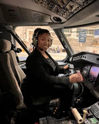 During her 2023 internship at Republic Airways, Aeronautics major Christa Foster checked out the flight deck of one of the company’s jets.