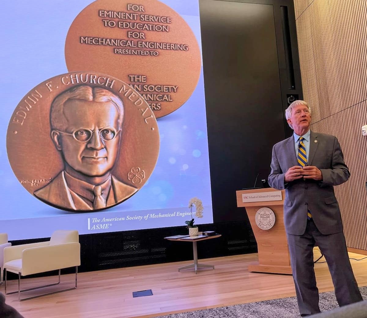 Dr. Joseph J. Rencis receives the Edwin F. Church Medal at the 2025 ASME Mechanical Engineering Education Summit in Los Angeles, CA. 
